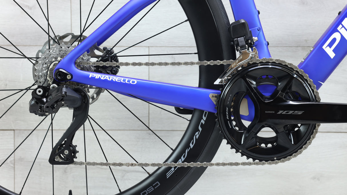 2023 Pinarello F5 105 Di2 Road Bike - 46.5cm