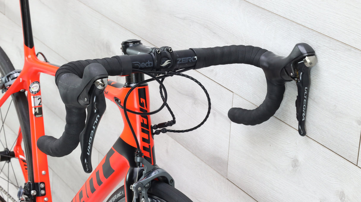 Giant TCR Advanced SL 2-KOM Road Bike - 2017, Medium