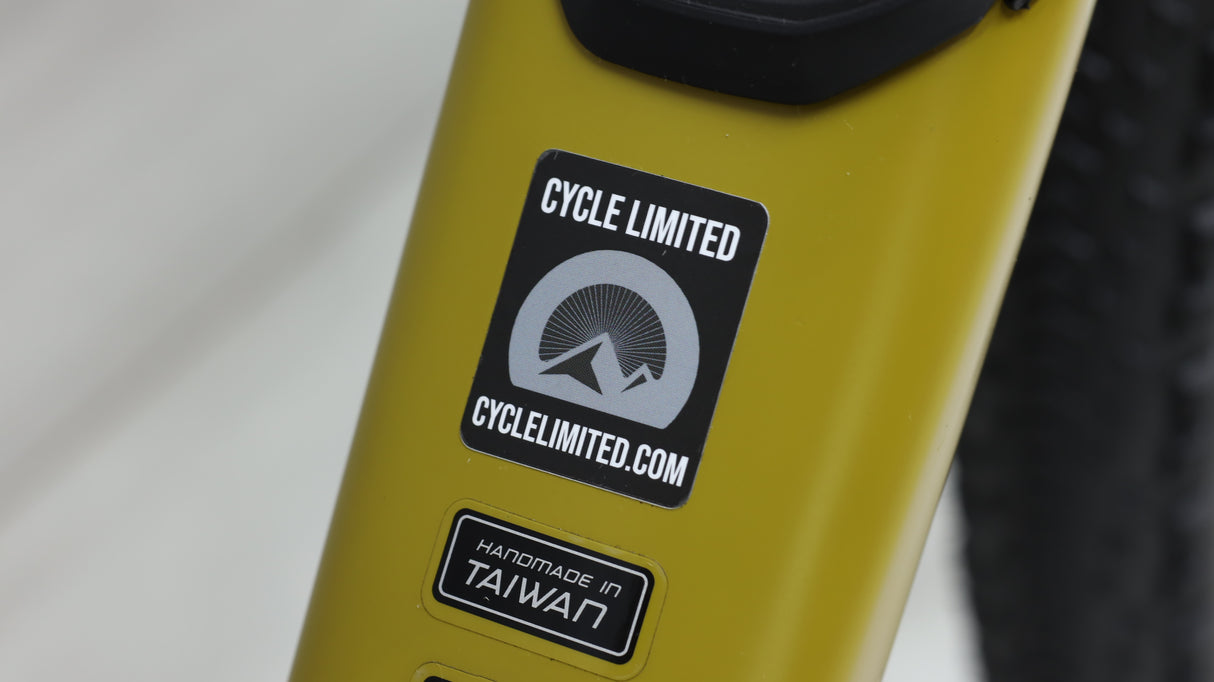 2023 Specialized Diverge STR Expert Gravel Bike - 52cm