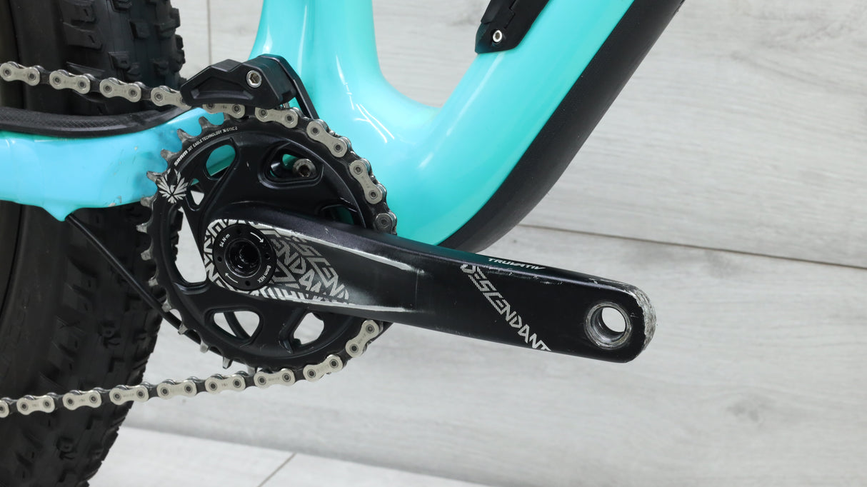 2018 Specialized Stumpjumper Expert 6Fattie Mountain Bike - Large