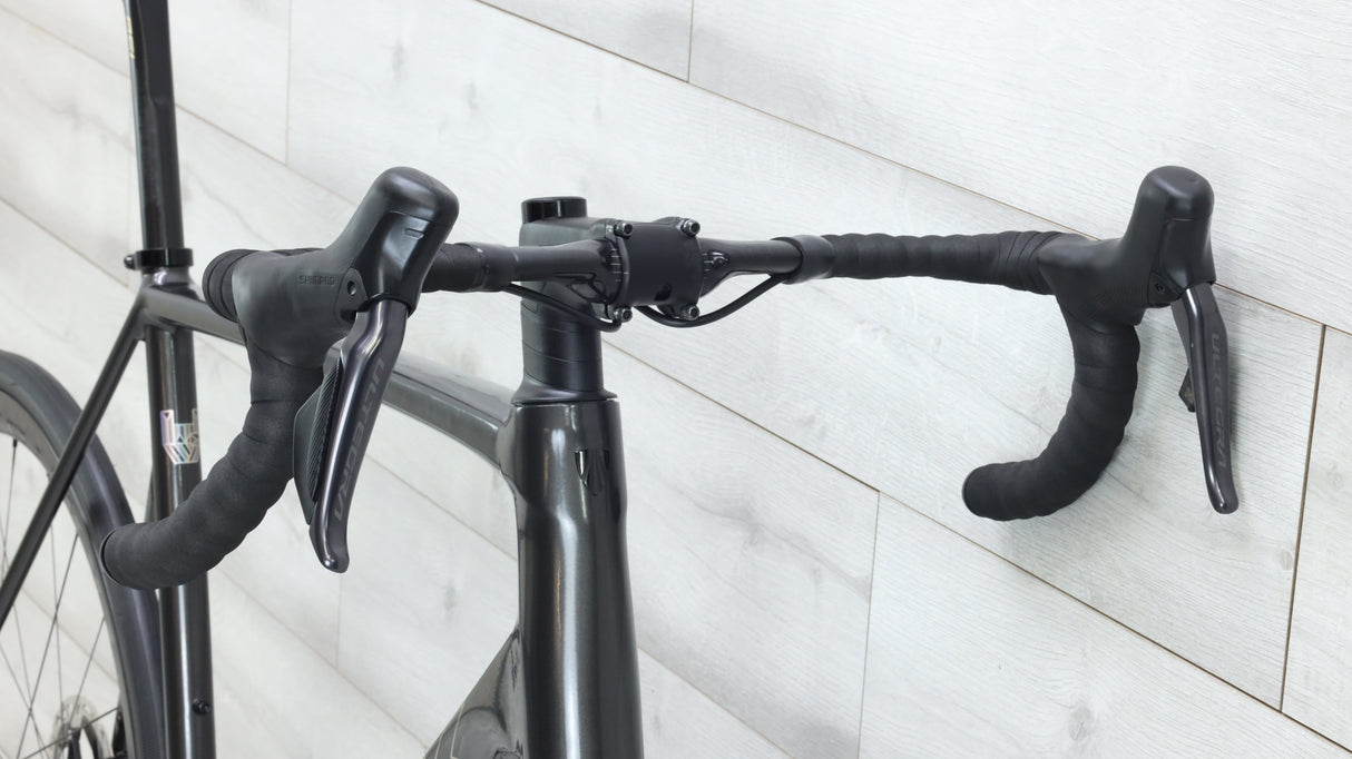 Trek Emonda ALR Disc Di2 Road Bike - 2024, 60cm