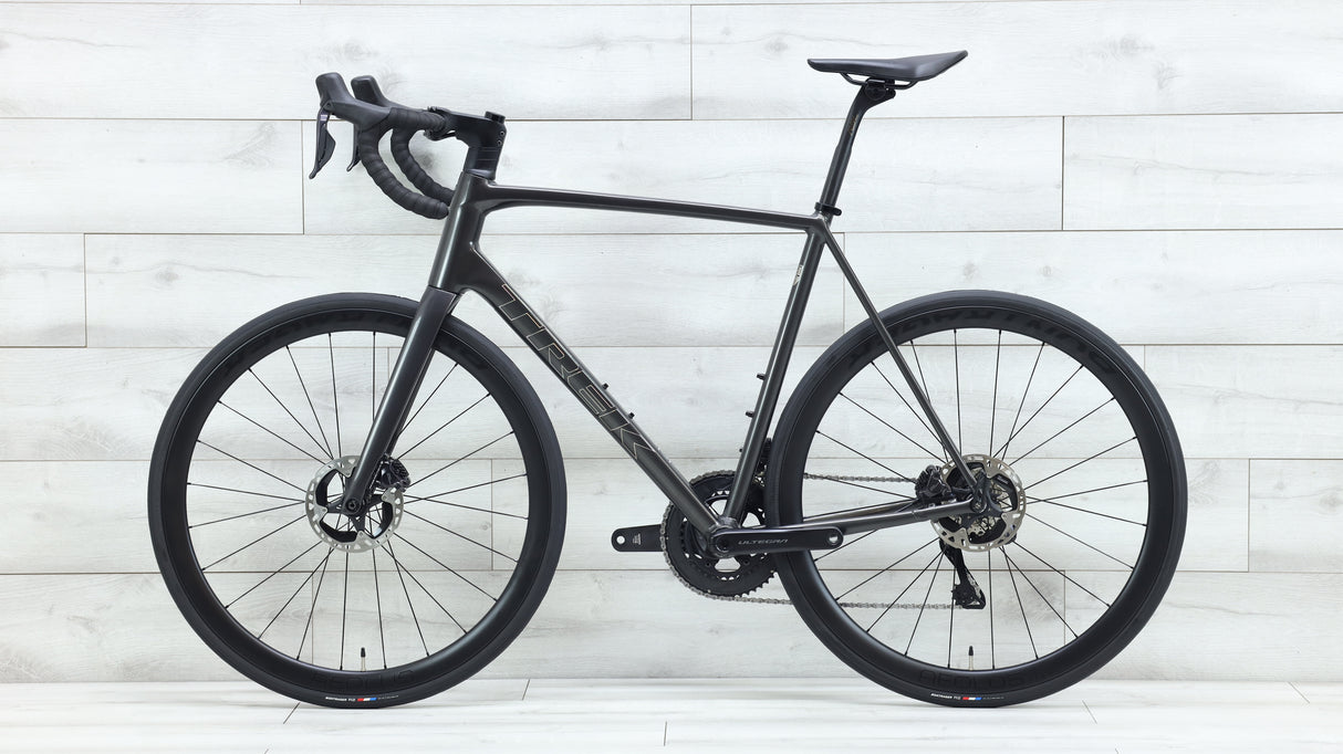 Trek Emonda ALR Disc Di2 Road Bike - 2024, 60cm