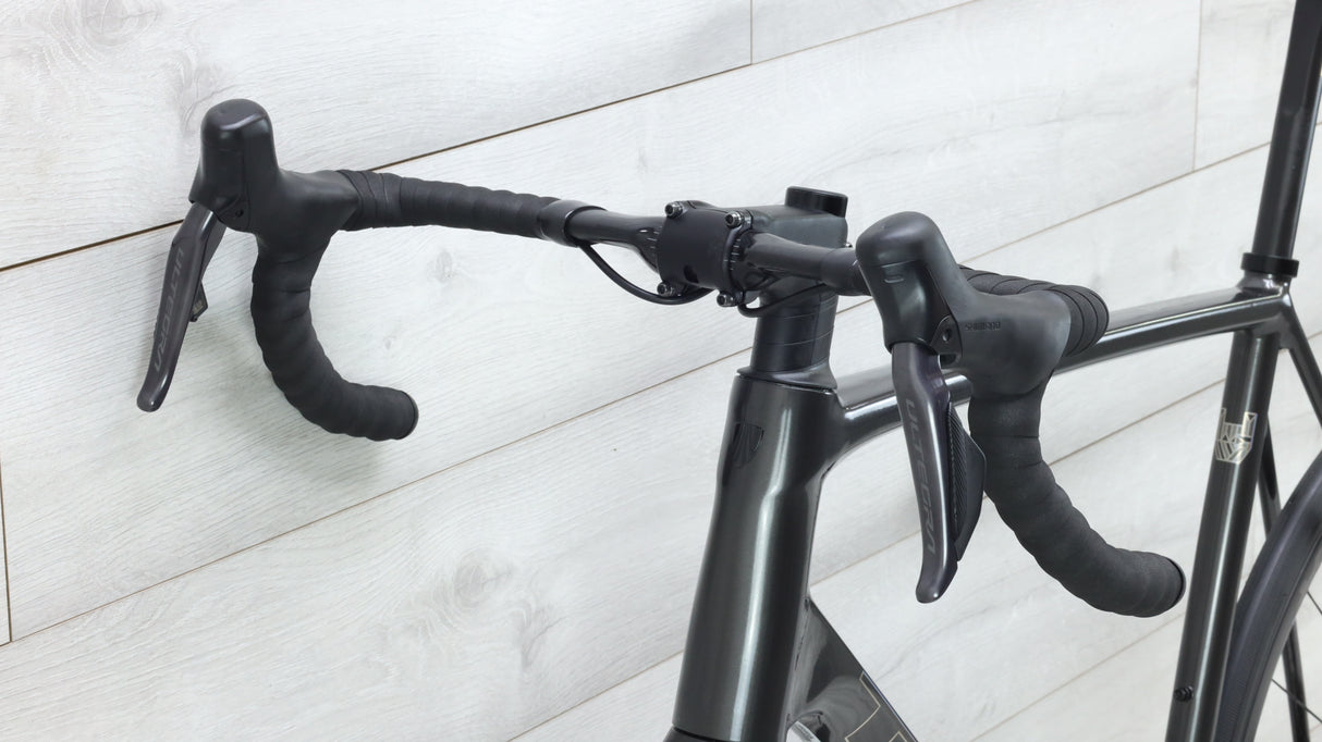 Trek Emonda ALR Disc Di2 Road Bike - 2024, 60cm