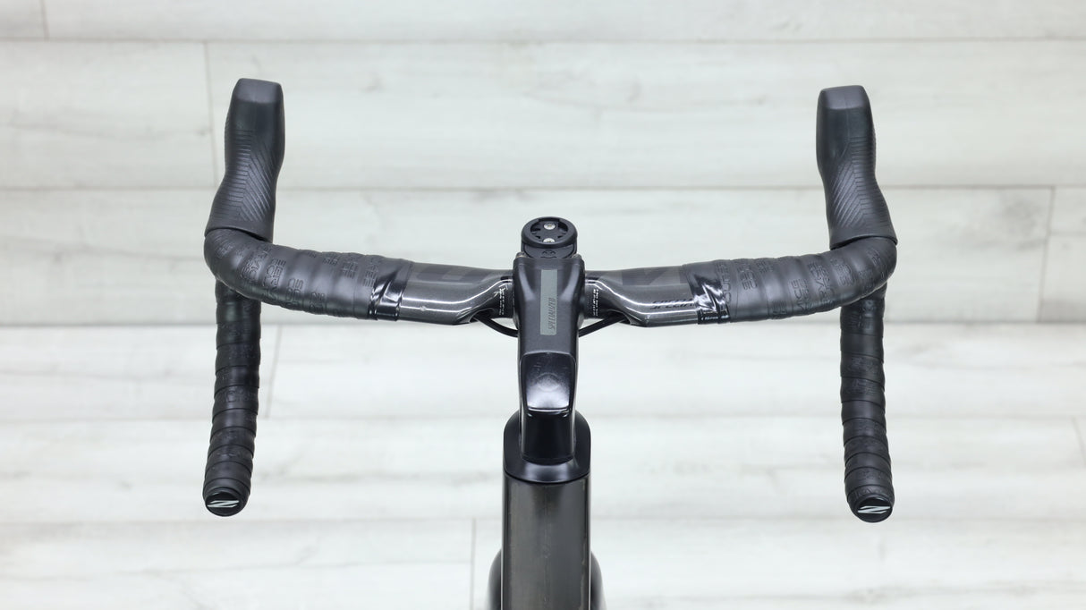 2021 Specialized Tarmac SL7 Road Bike - 54cm