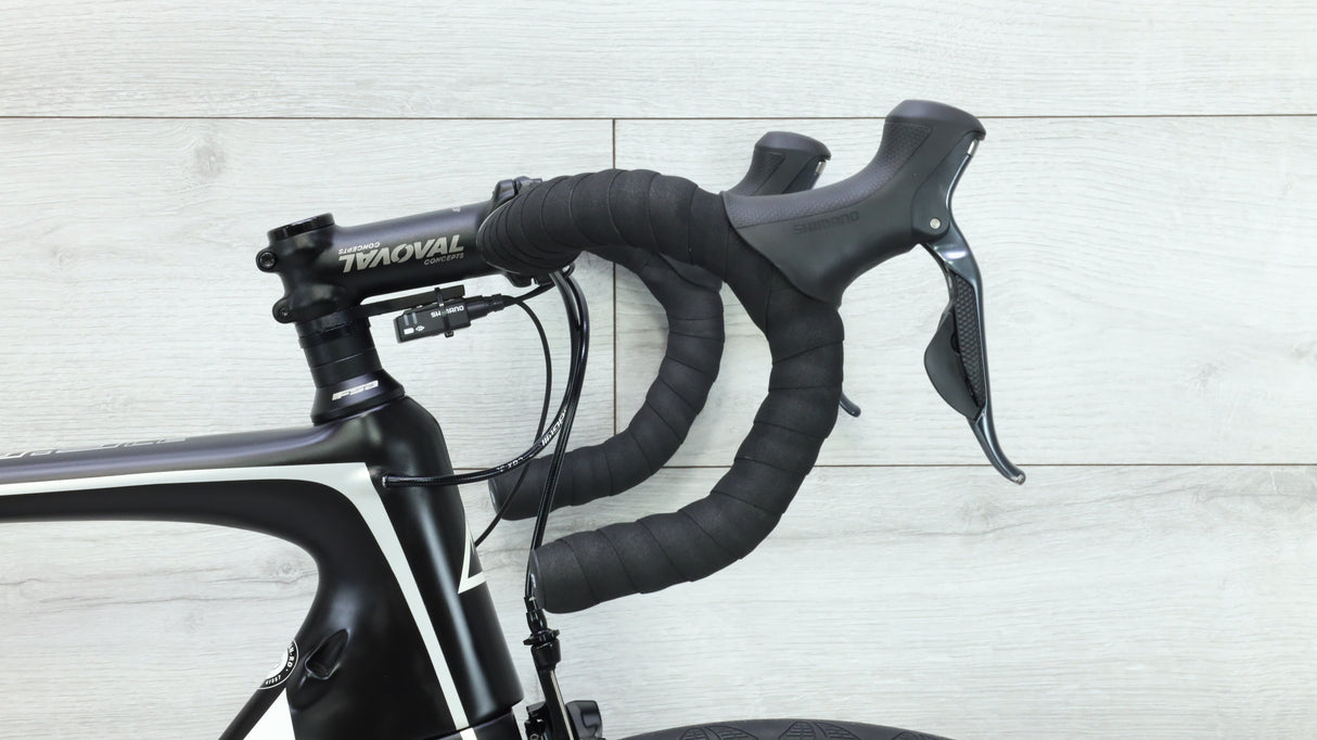 2016 Fuji Transonic 2.5 LE Road Bike - Large