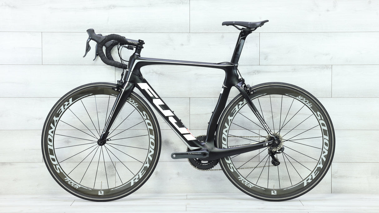 2016 Fuji Transonic 2.5 LE Road Bike - Large