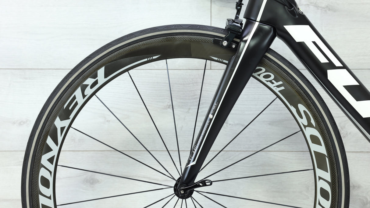 2016 Fuji Transonic 2.5 LE Road Bike - Large