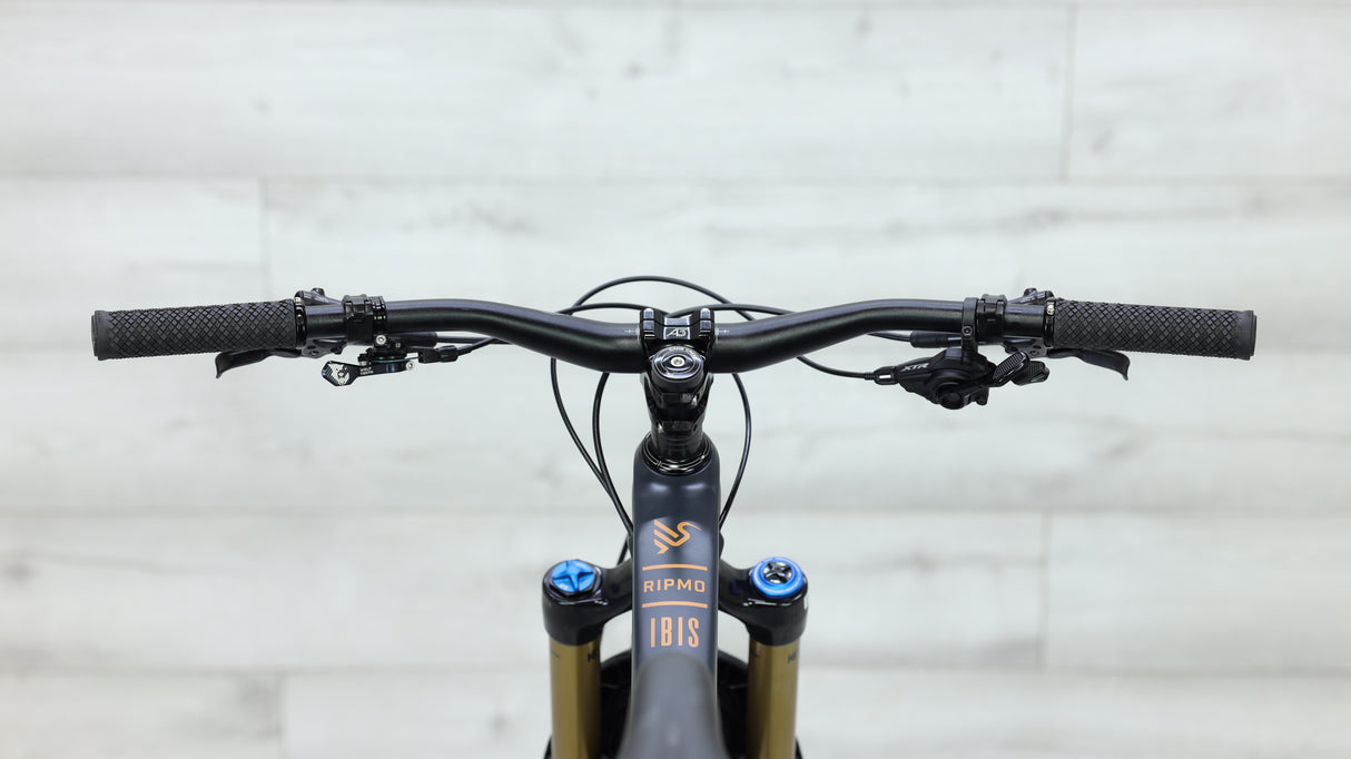 2023 Ibis Ripmo V2 Mountain Bike - Large