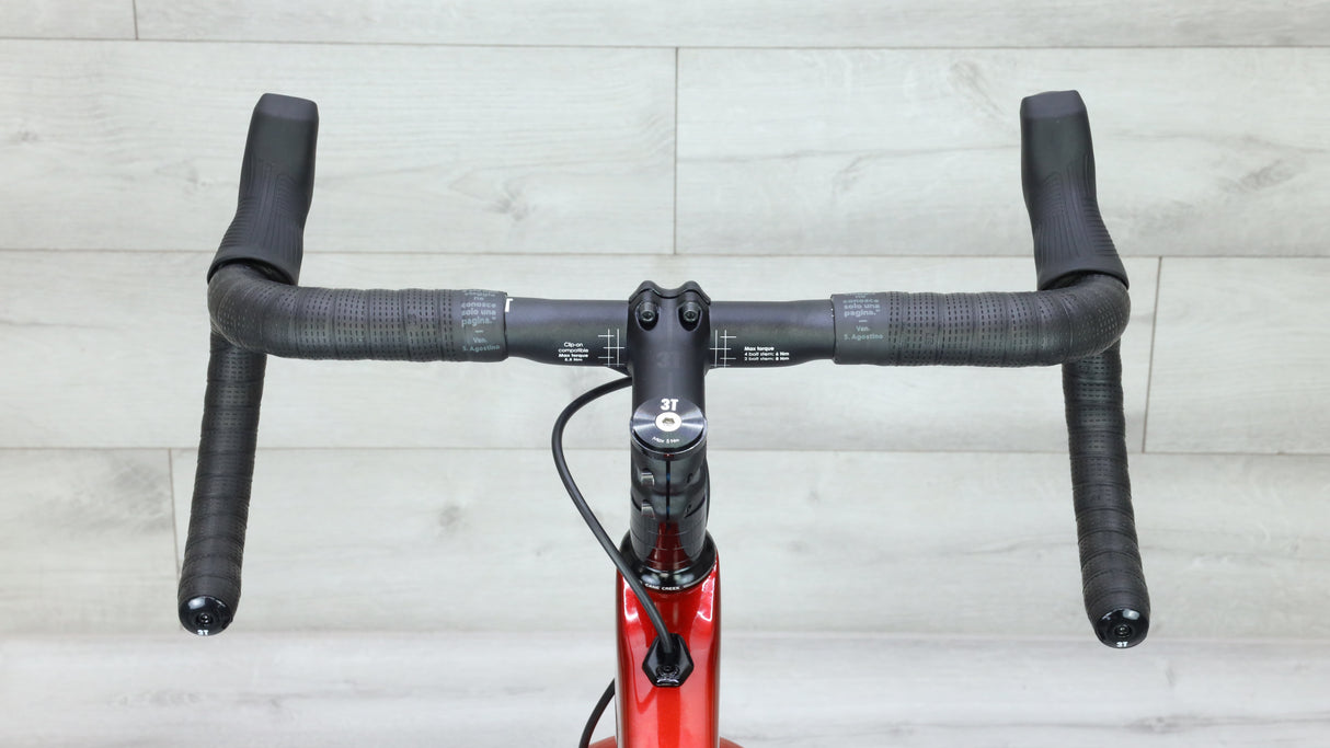 3T Exploro Racemax Apex XPLR AXS 1X12 700c Gravel Bike Red/White & Emerald/White