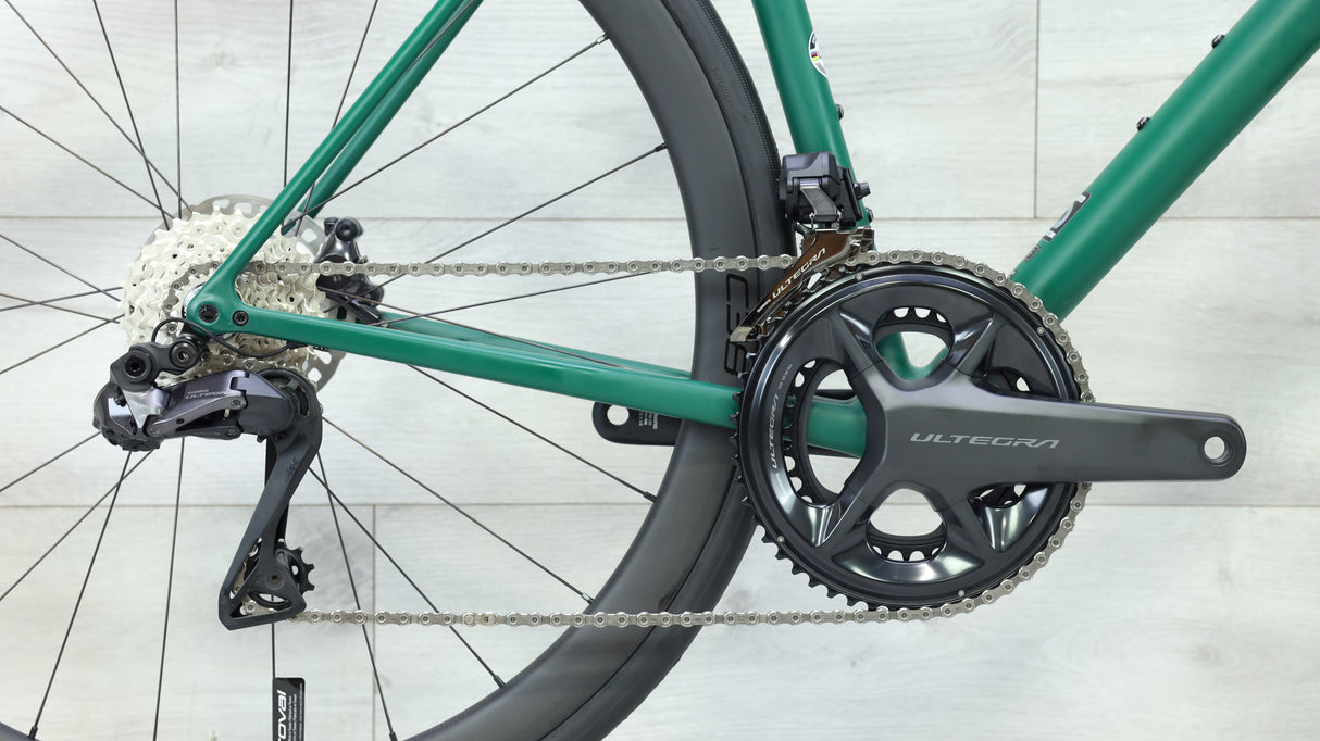 2022 Specialized Aethos Expert Road Bike - 56cm