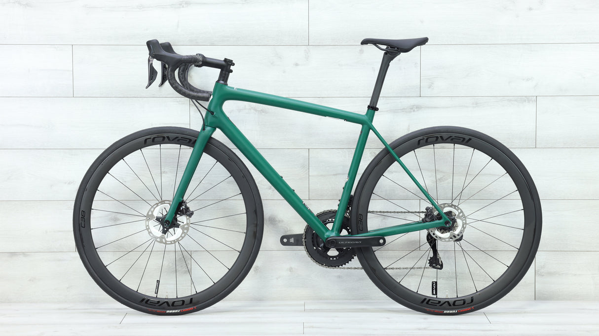 2022 Specialized Aethos Expert Road Bike - 56cm