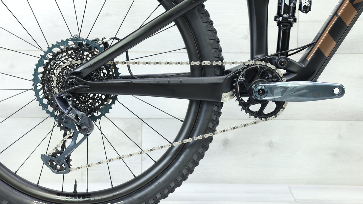 2022 Trek Remedy 9.8 Mountain Bike - Medium