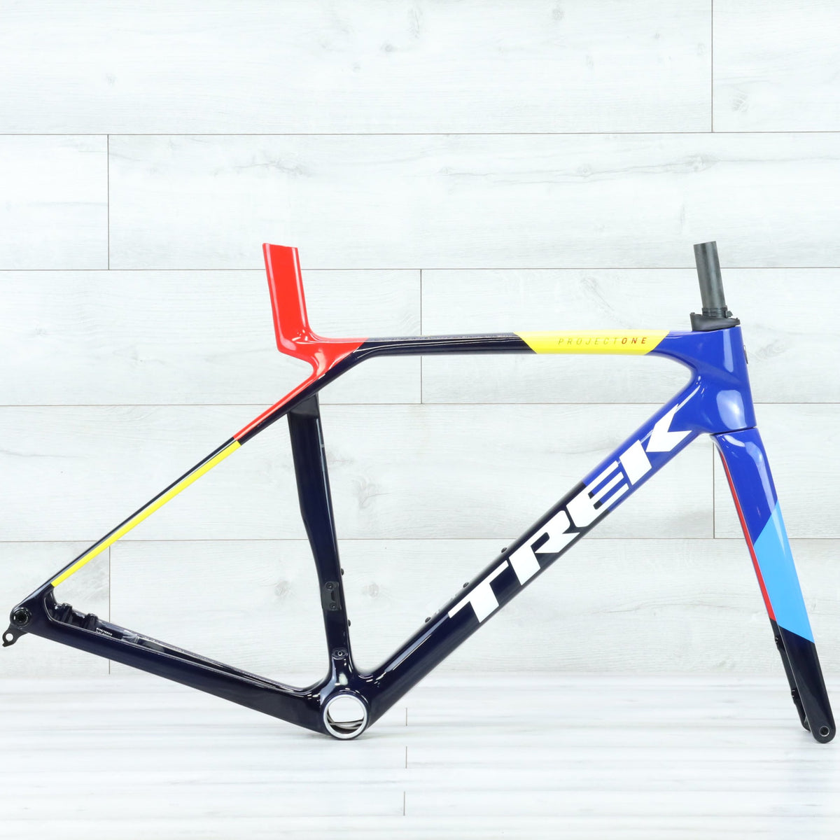 Trek Madone SLR Gen 8 Road Bike Frameset 2025 Medium Cycle Limited trek-madone-slr-gen-8-road-bike-frameset-2025-medium-cycle-limited