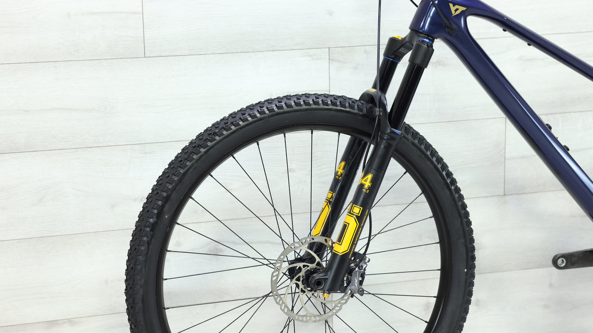 2023 YT Izzo Core AXS Mountain Bike - Large