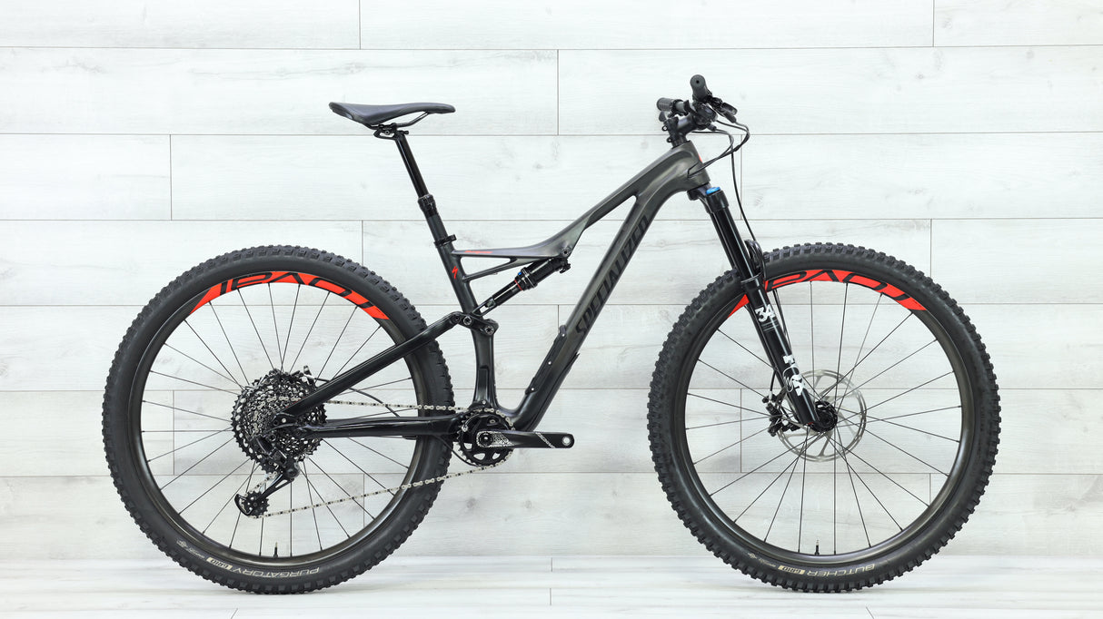 2018 Specialized Stumpjumper Expert 29 Mountain Bike - Medium