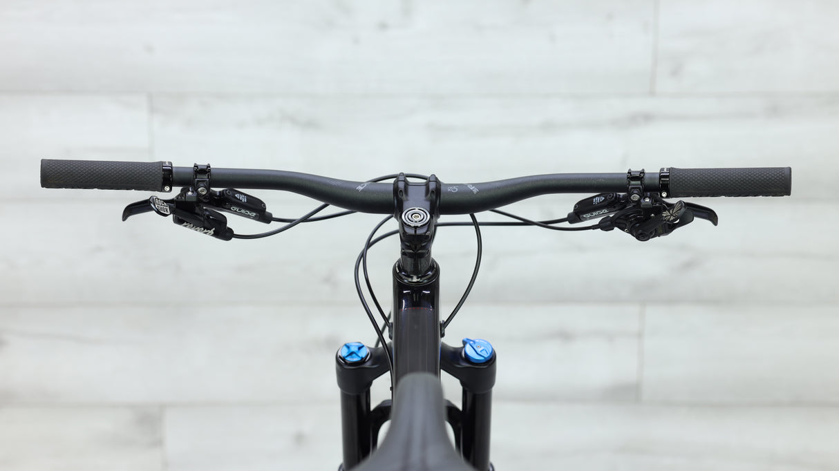 2018 Santa Cruz Bronson Carbon C S Mountain Bike - Large