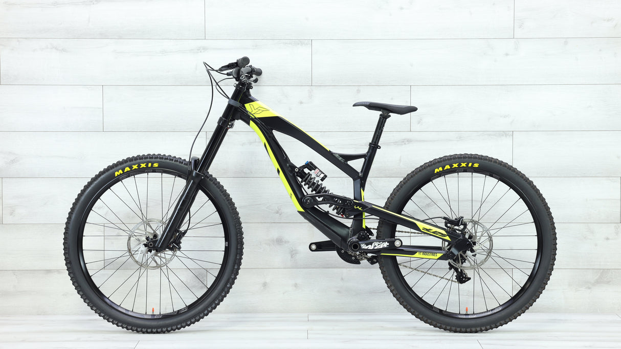2016 YT Tues AL Mountain Bike - Large