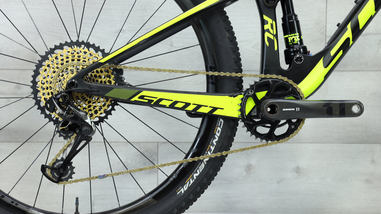 2017 Scott Spark RC 900 World Cup Mountain Bike - Large