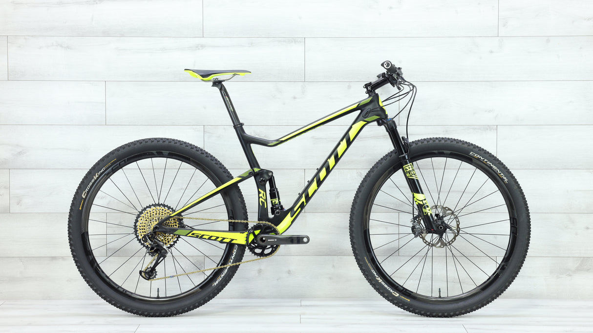 2017 Scott Spark RC 900 World Cup Mountain Bike - Large