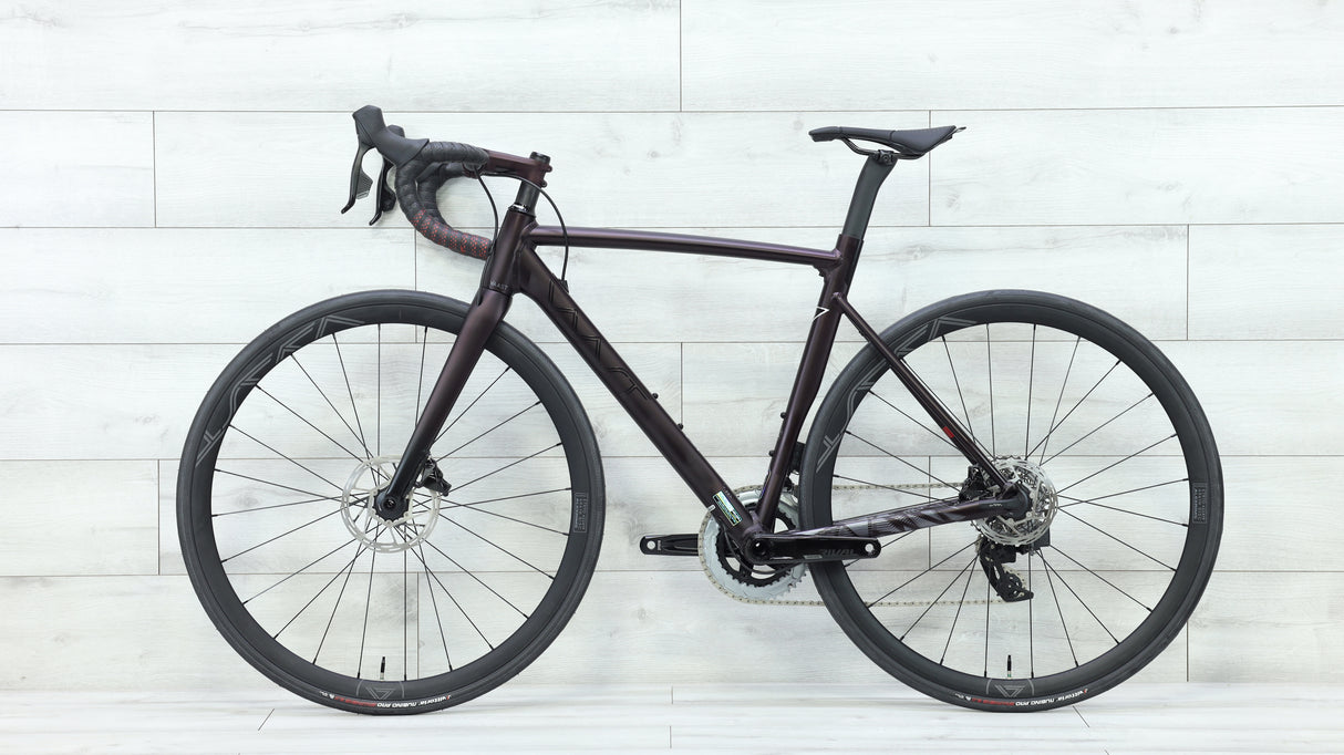 VAAST R/1 Rival eTap AXS 700c Road Bike