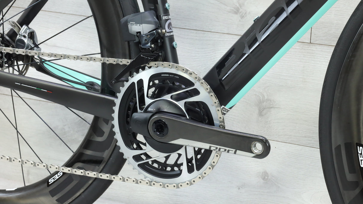 Bianchi Oltre XR4 Red eTap AXS Road Bike - 2020, 50cm