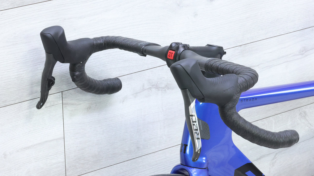 2024 3T Strada Red AXS Classified R50 Road Bike - 54cm