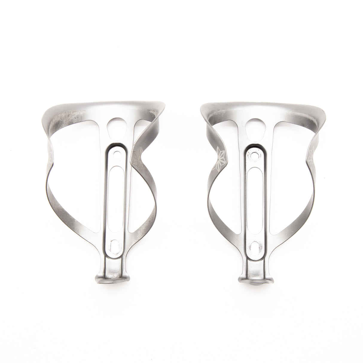 Supacaz Fly Cage Ano Bottle Cage Gun Metal Pair 35g