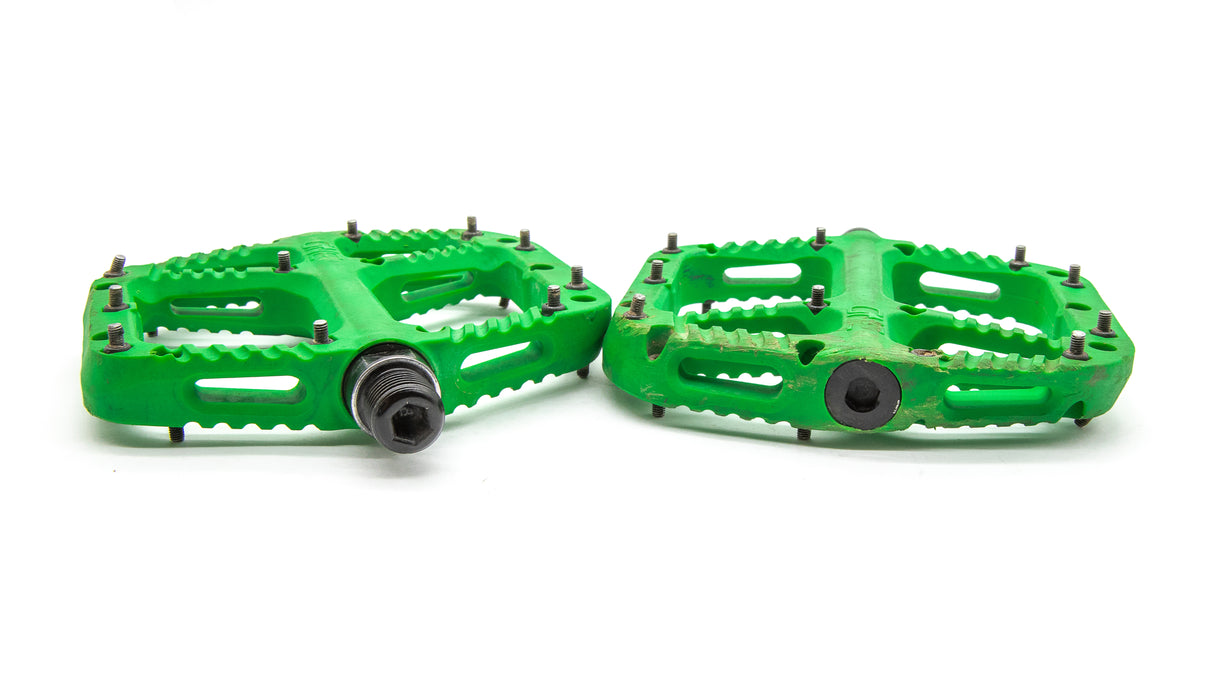 OneUp Components Composite Green MTB Pedals 355g