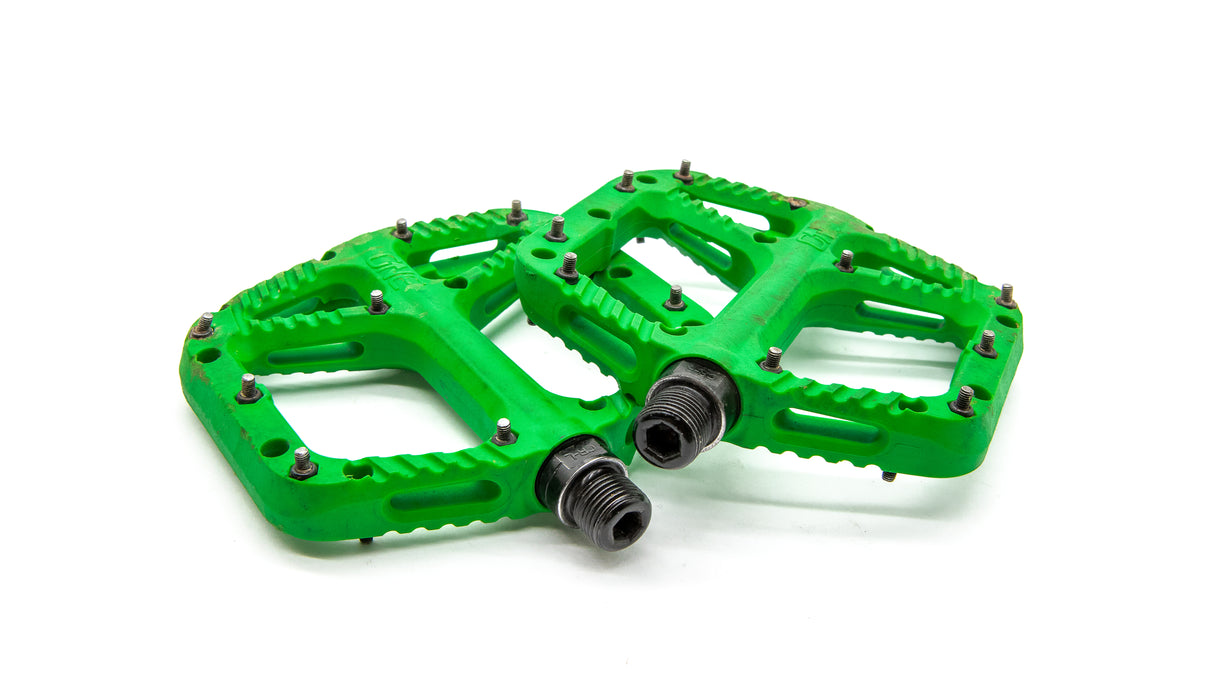 OneUp Components Composite Green MTB Pedals 355g