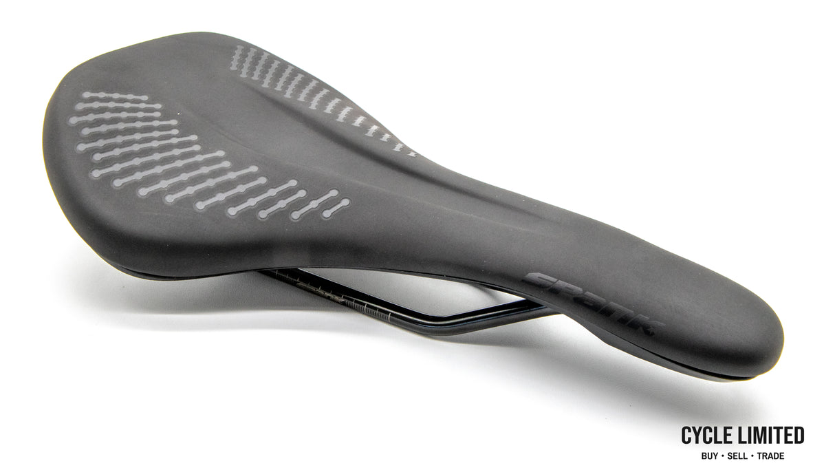 Spank Oozy 220 Saddle 274g