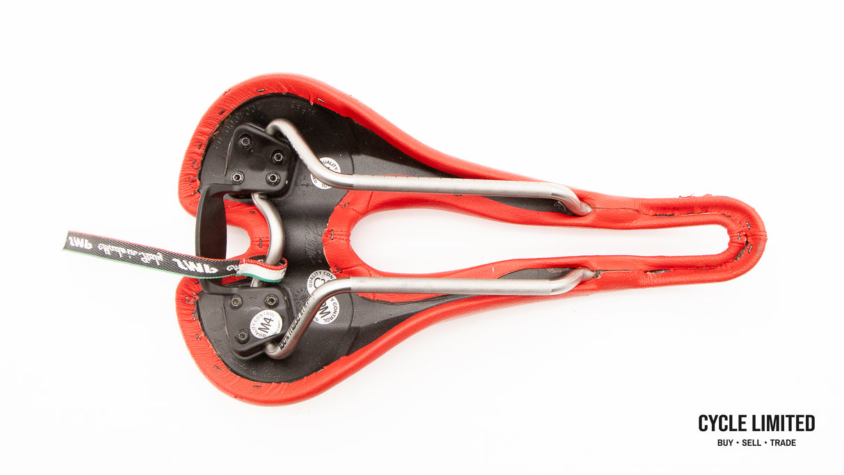 Selle SMP PRO Red Saddle 326g
