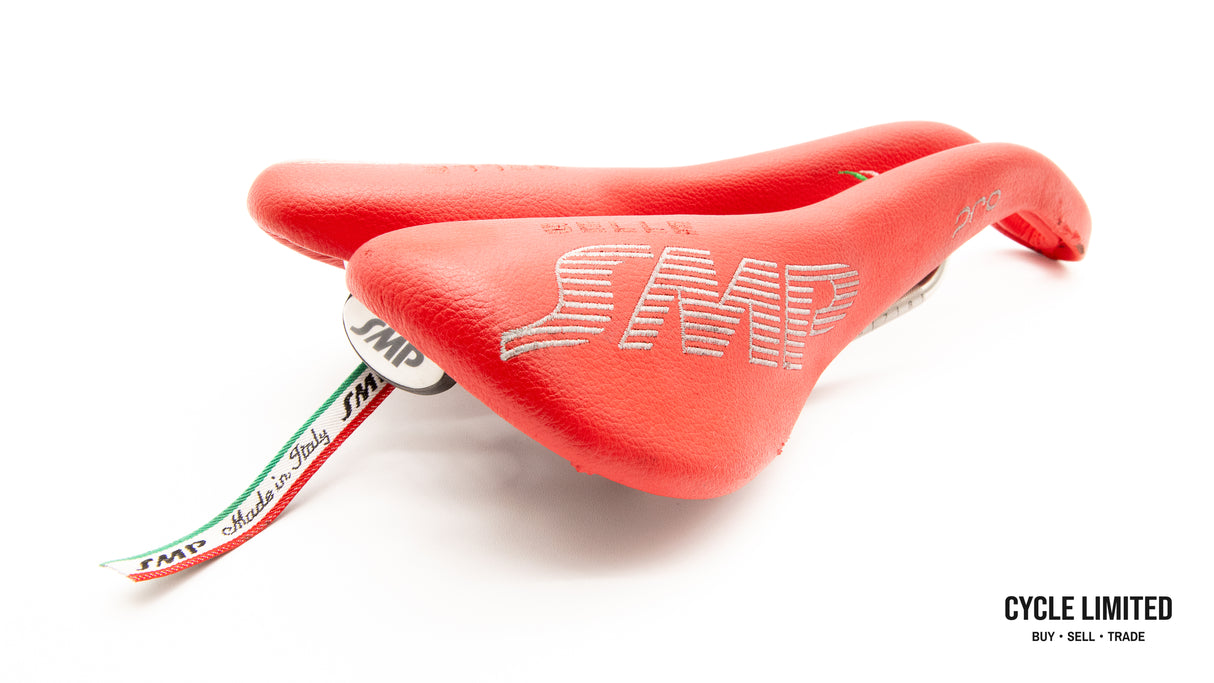 Selle SMP PRO Red Saddle 326g