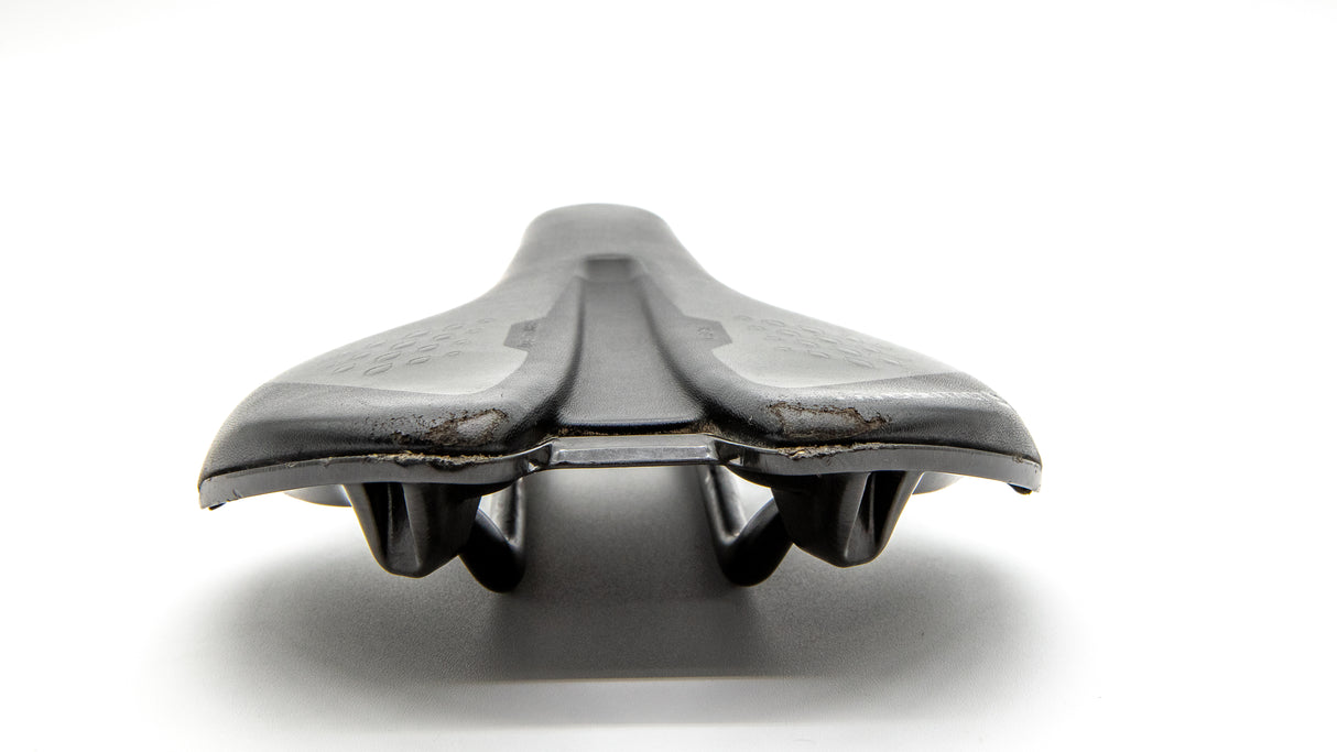 Liv Contact SLR Upright Saddle Carbon Rail 210g