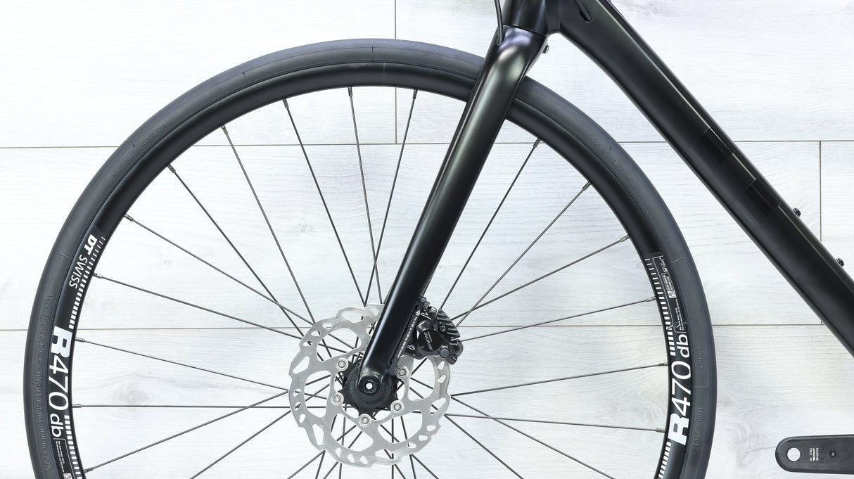 2024 Cannondale CAAD13 Disc 105 Road Bike - 56cm