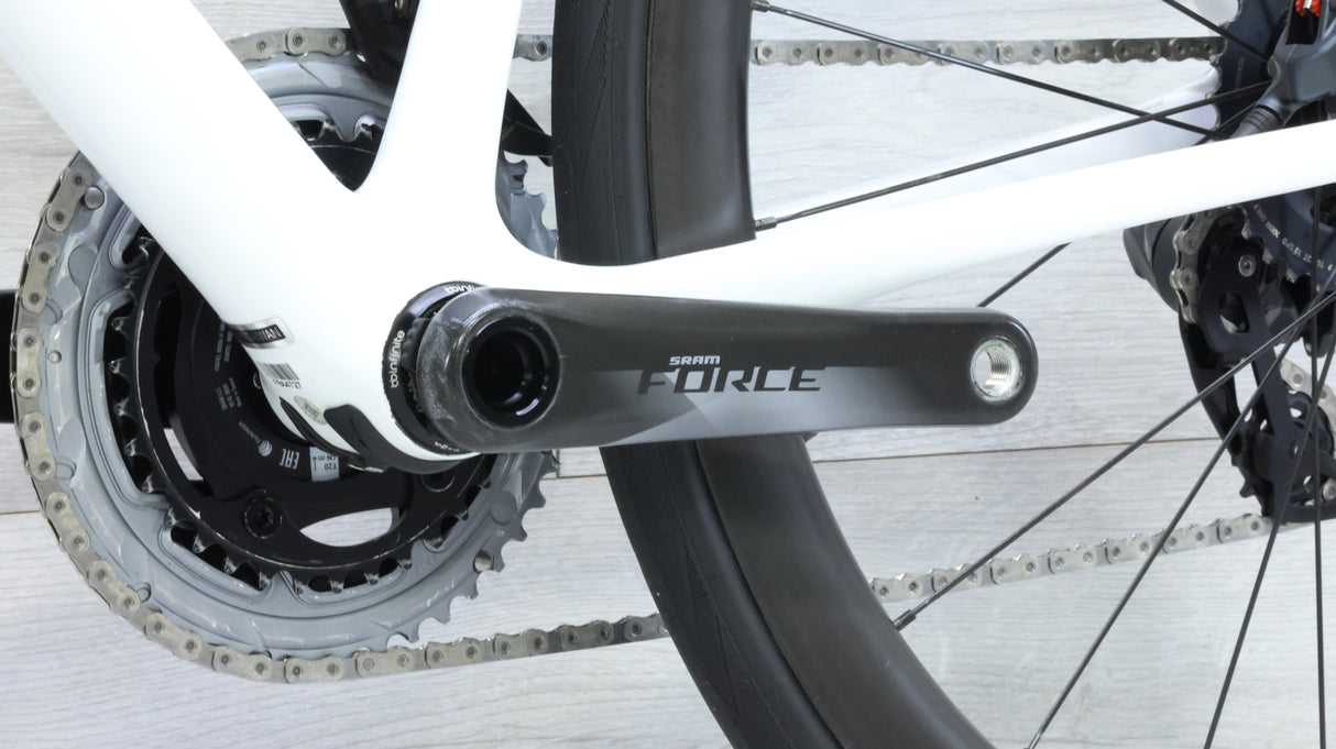 2021 Cannondale SuperSix EVO Carbon Disc Force eTap AXS Road Bike - 56cm