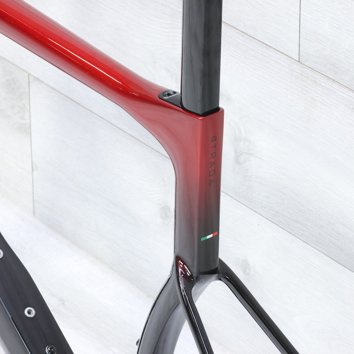 3T Strada 2x Disc Brake Aero Road Bike Frameset 700c Red/Black - 56cm