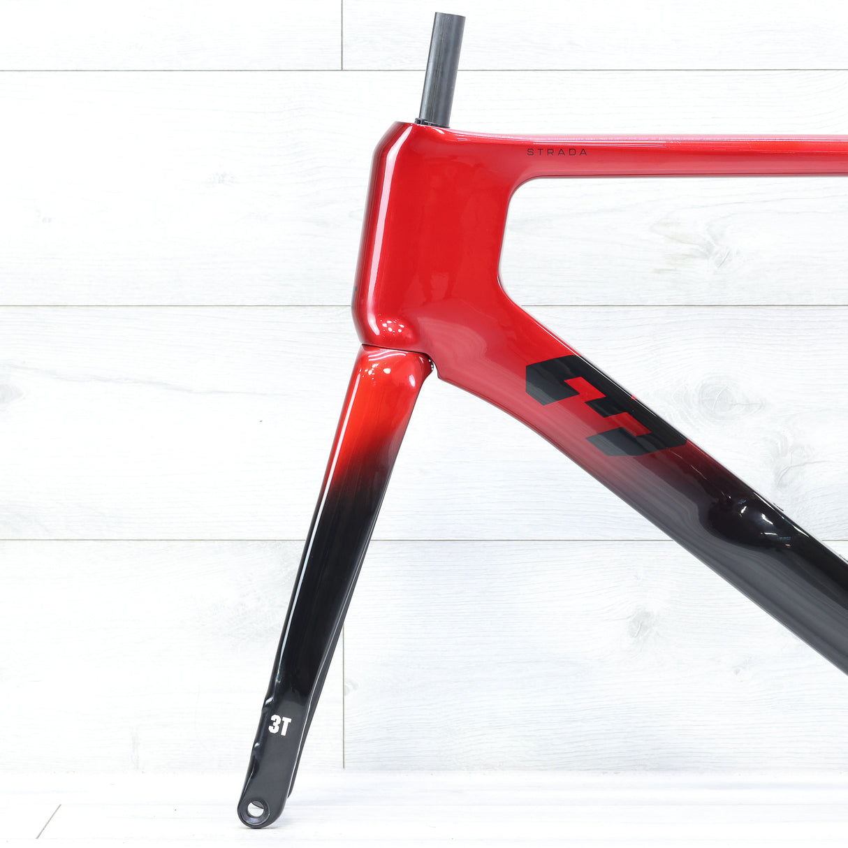 3T Strada 2x Disc Brake Aero Road Bike Frameset 700c Red/Black - 56cm