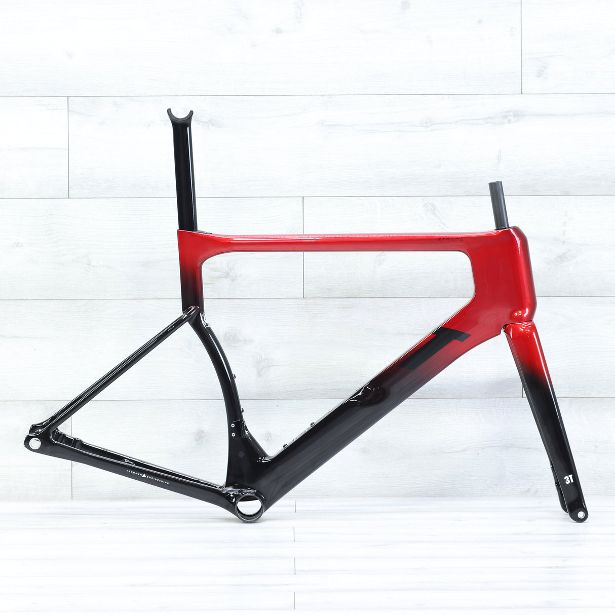 3T Strada 2x Disc Brake Aero Road Bike Frameset 700c Red/Black - 56cm