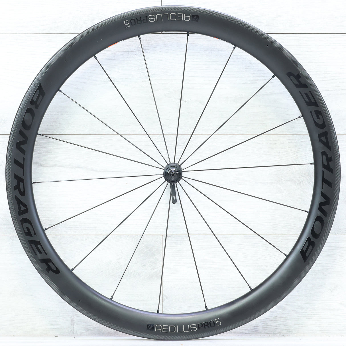 Bontrager Aeolus Pro 5 TLR Carbon Rim Brake Wheelset Shimano/SRAM 11 Speed