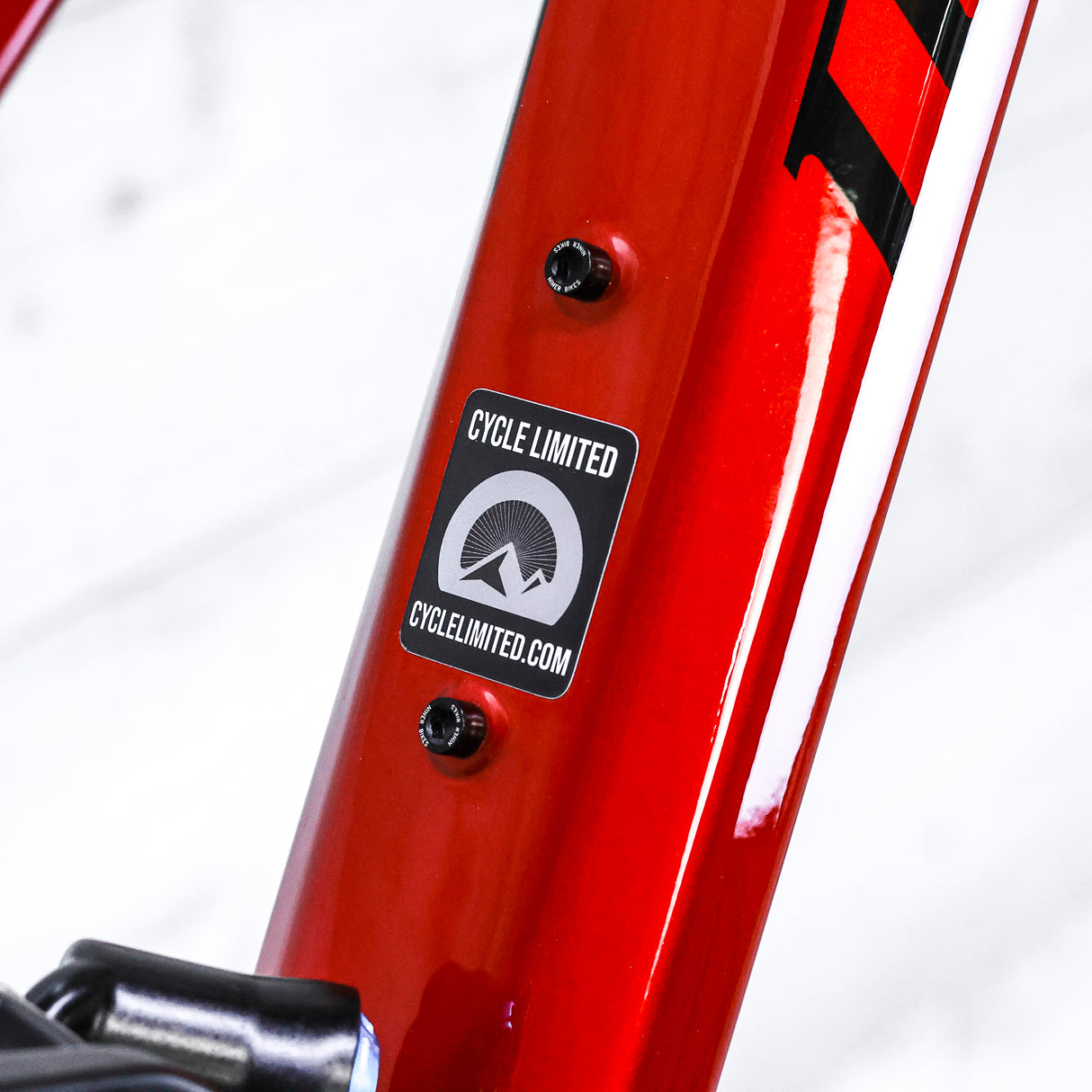 Niner WFO 9 RDO Full Suspension Frame – Fox Float X2 Factory, Hot Tamale Red