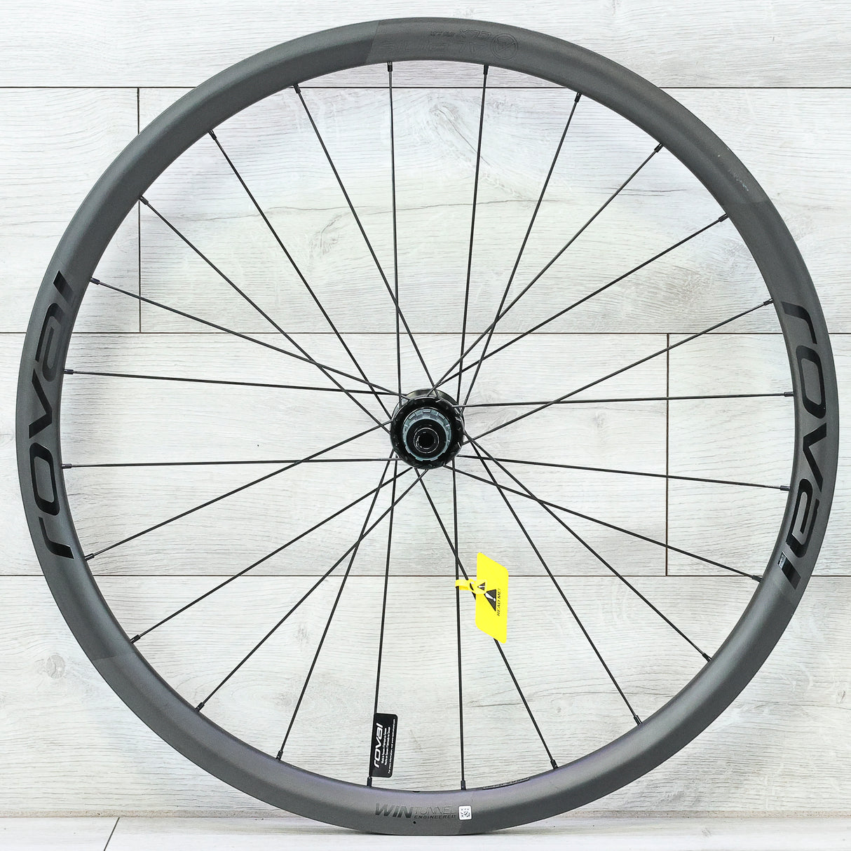 Roval Alpinist CLX Carbon Disc Rear Wheel - 700c, Tubeless, Center Lock, HG 11-Speed