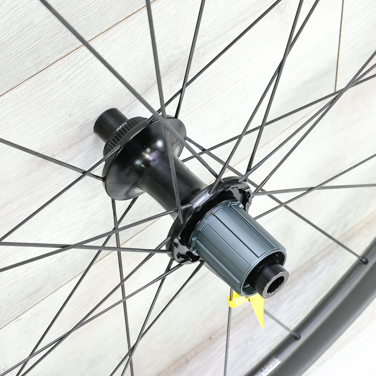 Roval Alpinist CLX Carbon Disc Rear Wheel - 700c, Tubeless, Center Lock, HG 11-Speed