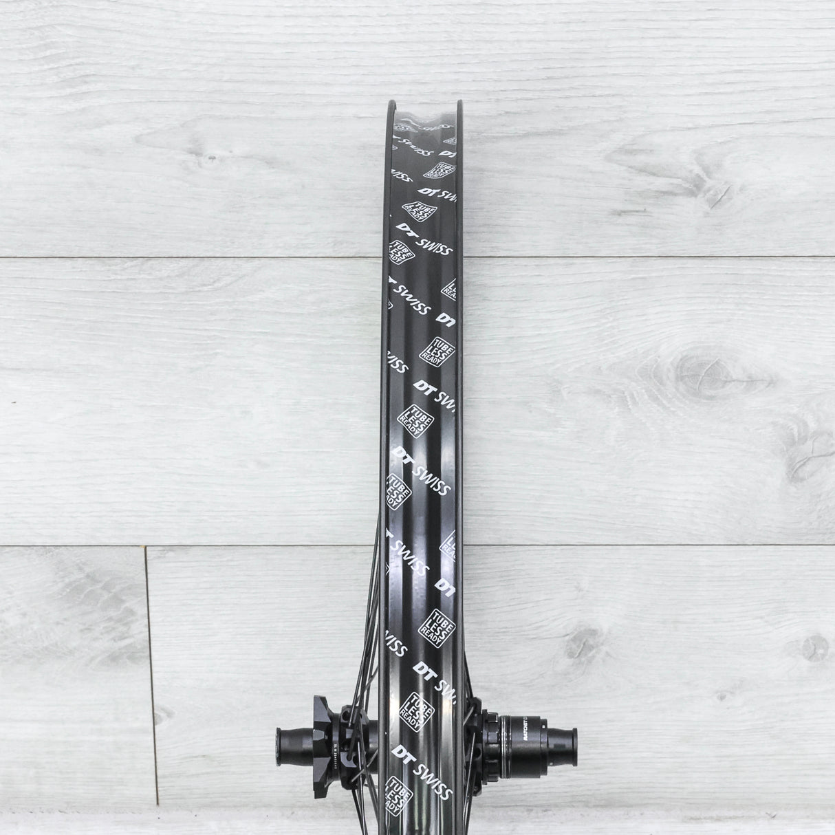 DT Swiss XMC 1501 Carbon 29" Wheelset – Tubeless, 6-Bolt Disc, XD Driver, 12-Speed