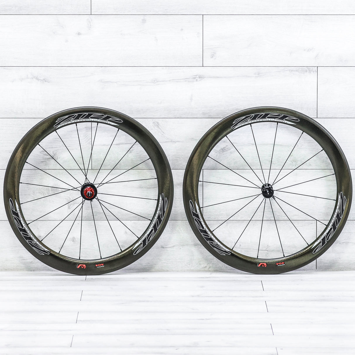 Zipp 404 Firecrest Carbon Wheelset – 700c Rim Brake, Clincher, HG 11-Speed