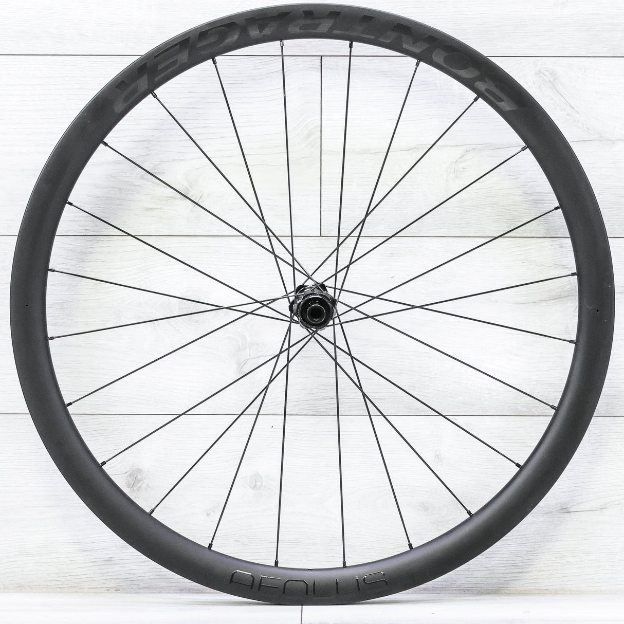 Bontrager Aeolus Pro 37 TLR Carbon Disc Wheelset - 700c, Tubeless, Center Lock, XDR 12-Speed