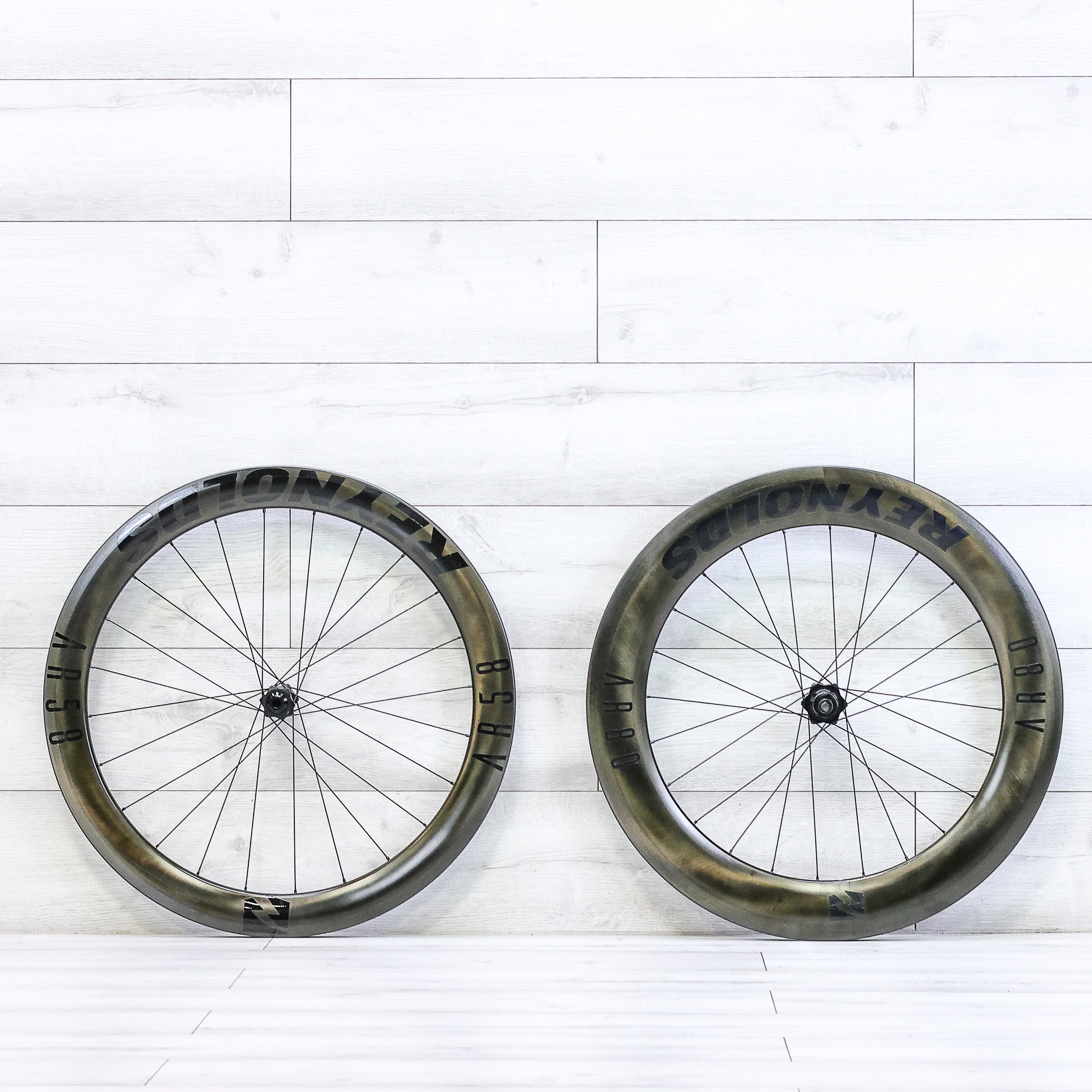 Reynolds AR 58/80 DB ディープリムホイール Reynolds AR58 / AR80 Carbon Disc Wheelset - 700c, Center Lock