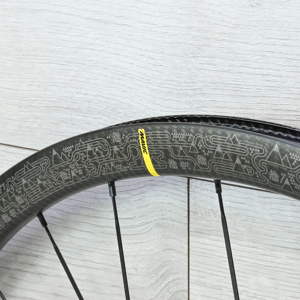 Mavic Ksyrium Pro TDF Edition Carbon Disc Wheelset - 700c, Center Lock, HG 11-Speed