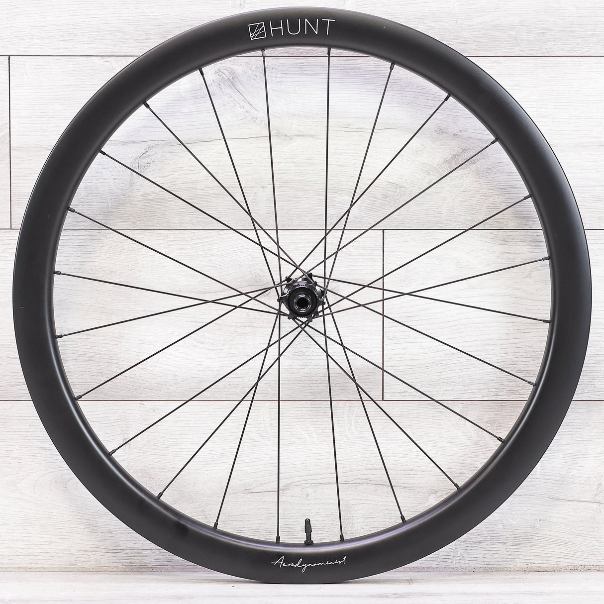 HUNT 44 Aerodynamicist Carbon Disc Wheelset - 700c, Tubeless, Center Lock, XDR 11/12-Speed