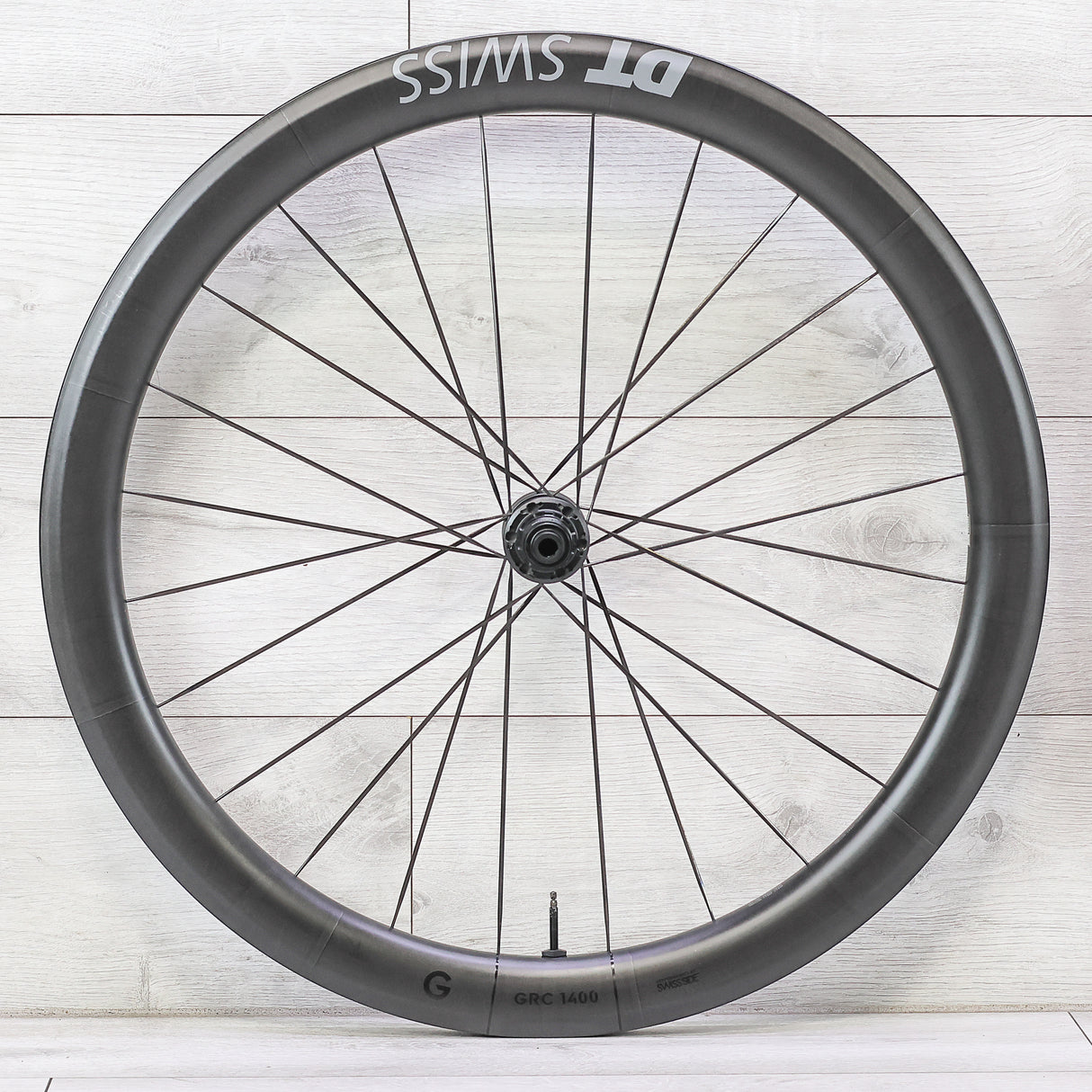 DT Swiss GRC 1400 Dicut Carbon Gravel Disc Wheelset - 700c , Tubeless, Center Lock, XDR 11/12 - Speed