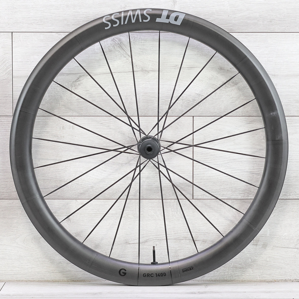 DT Swiss GRC 1400 Dicut Carbon Gravel Disc Wheelset - 700c , Tubeless, Center Lock, XDR 11/12 - Speed